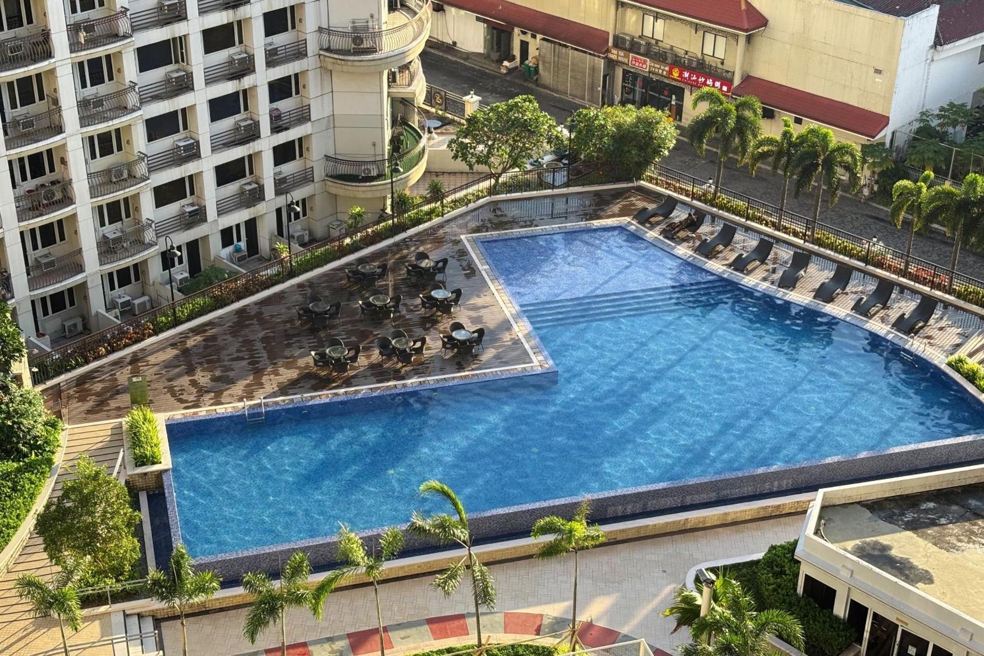 Extremeli Suites Manila Powered By Cocotel Buitenkant foto