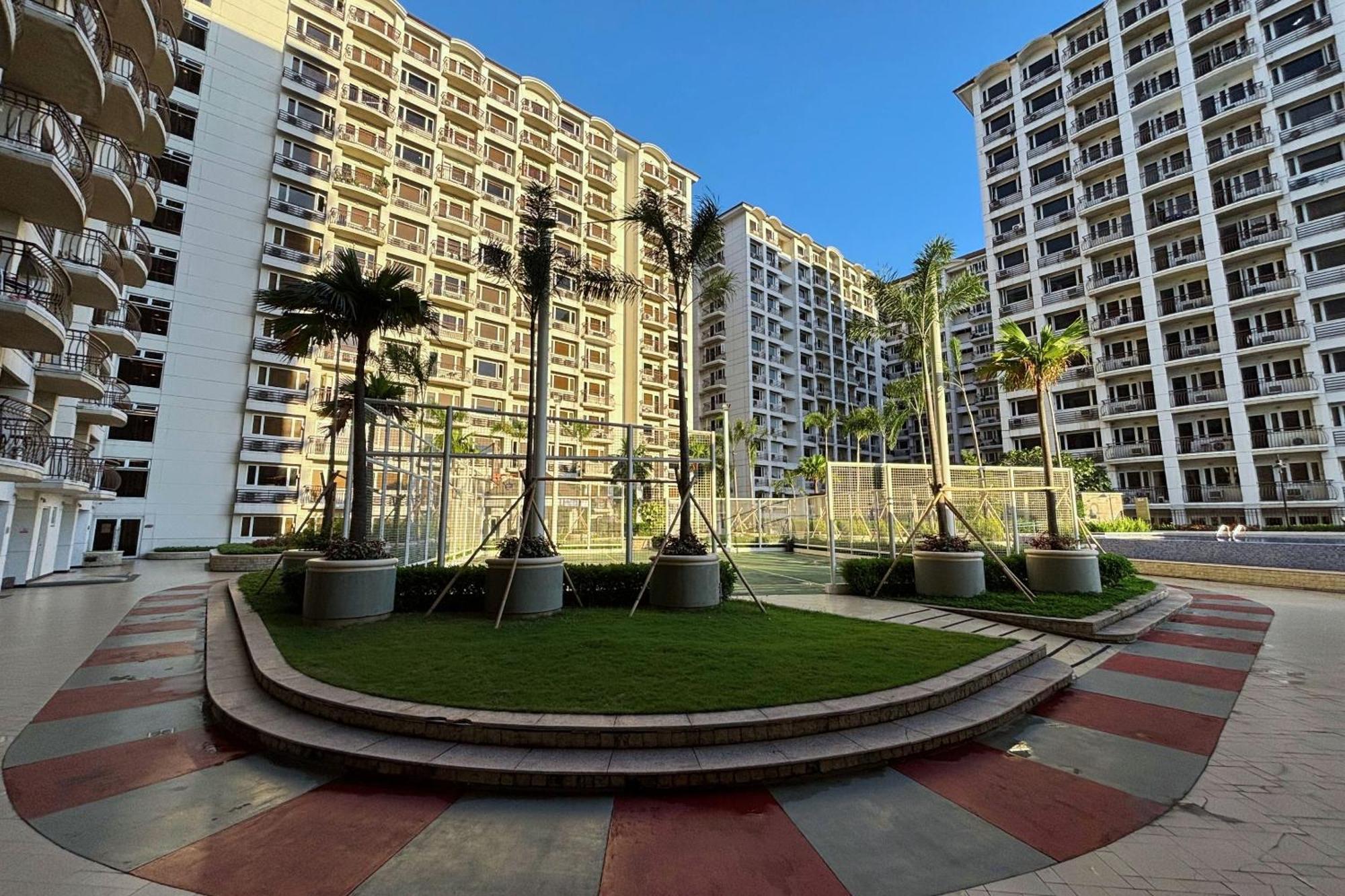 Extremeli Suites Manila Powered By Cocotel Buitenkant foto